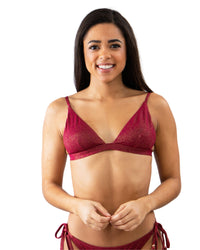 Chic Fixed Triangle Top Merlot